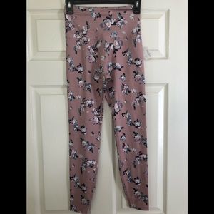 High waisted Pink floral Beyond Yoga Leggings